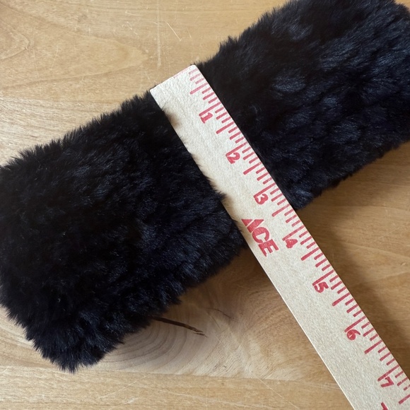 J MCLAUGHLIN TUNDRA HEADWEAR NECK WARMER BLACK FAUX FUR SOFT WINTER CHIC HOLIDAY - Picture 8 of 10
